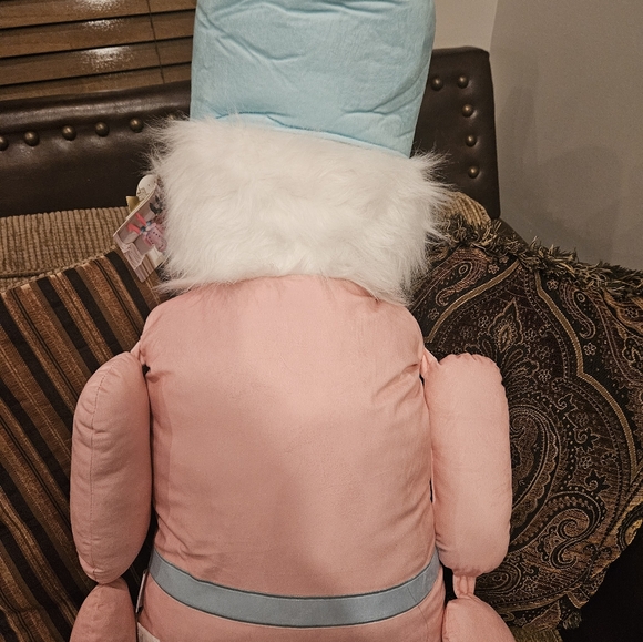 Isaac Mizrahi 5ft Nutcracker Toy Soldier pillow - Picture 3 of 5